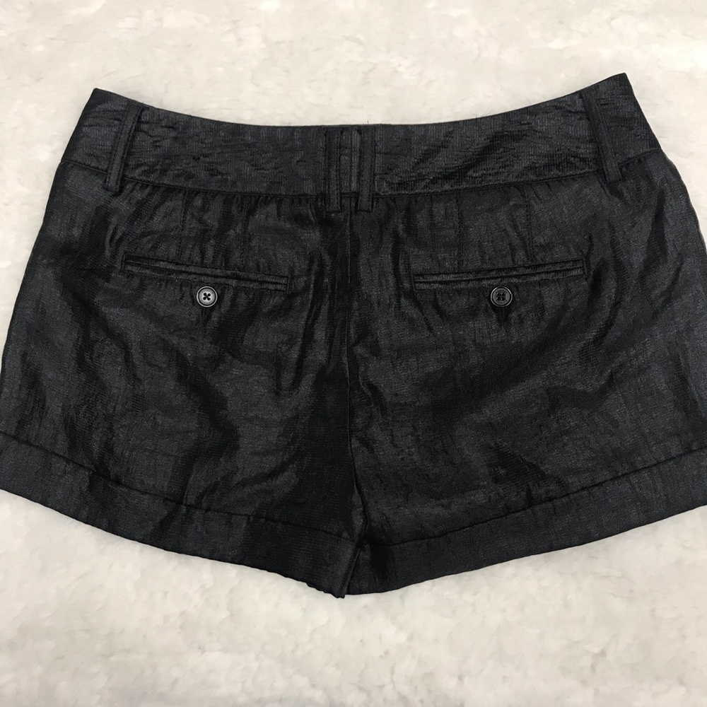 Shorts - Picture 5 of 6